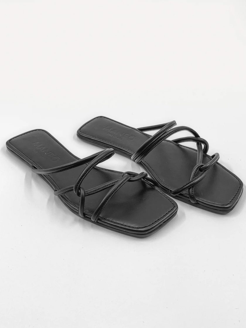 Black Maneo Sandals