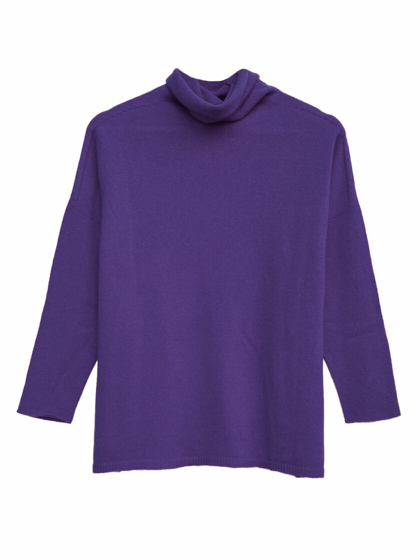 Lila Cashmere turtleneck pullover