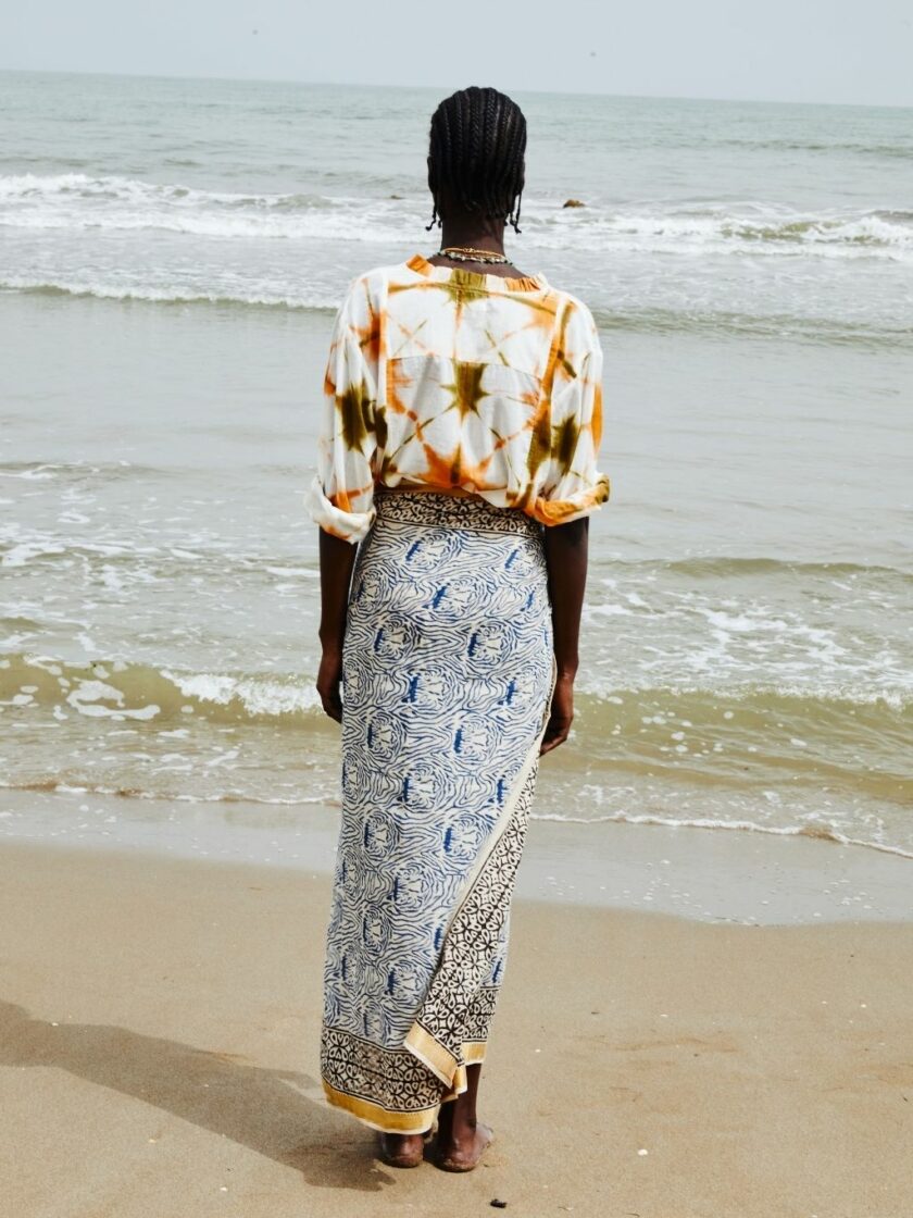 Sarong Blue Tigers