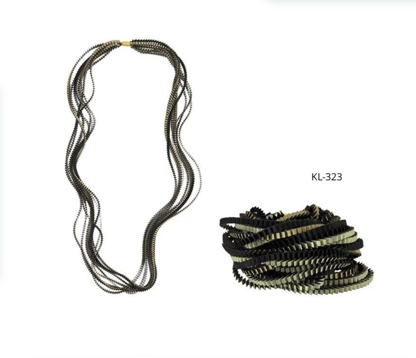 Essilp Necklace