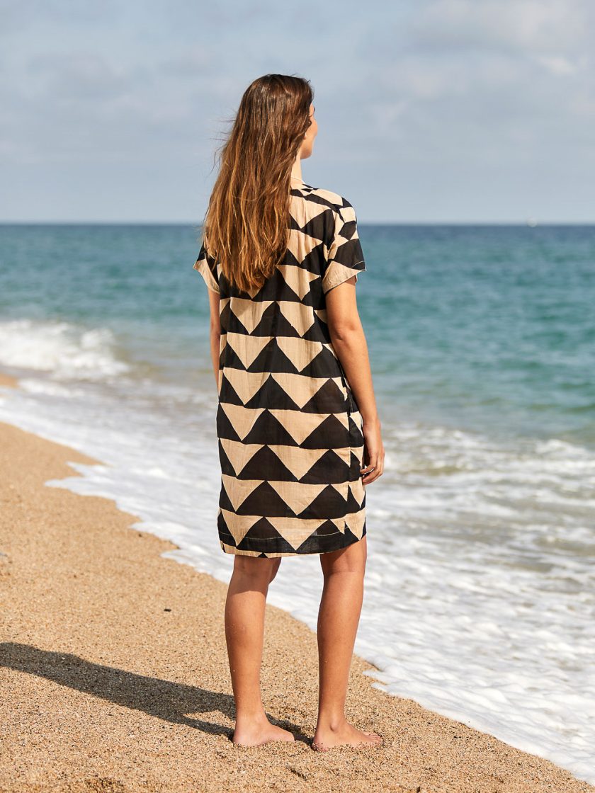 vestido manga corta playa