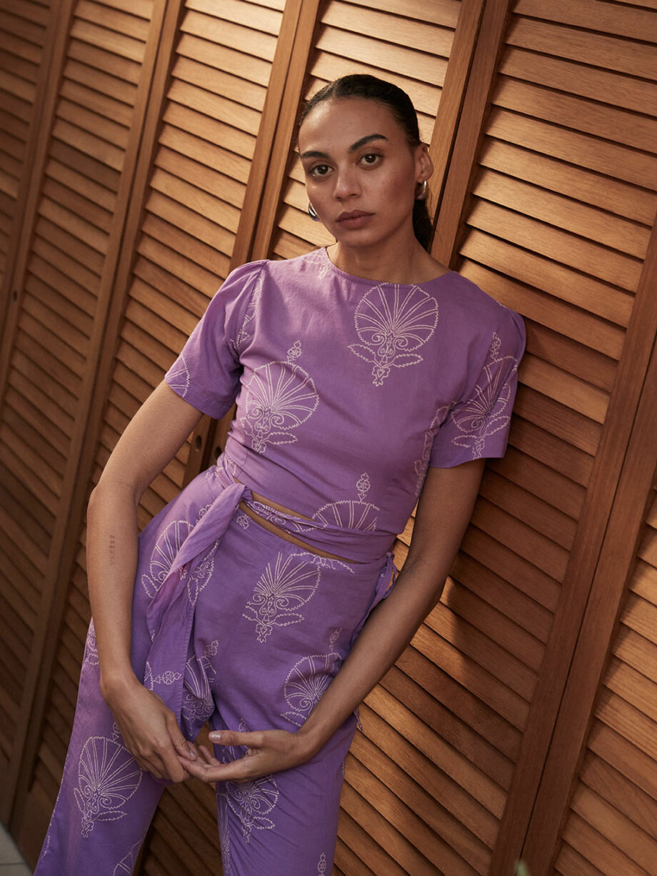 Top Reversible Lotus